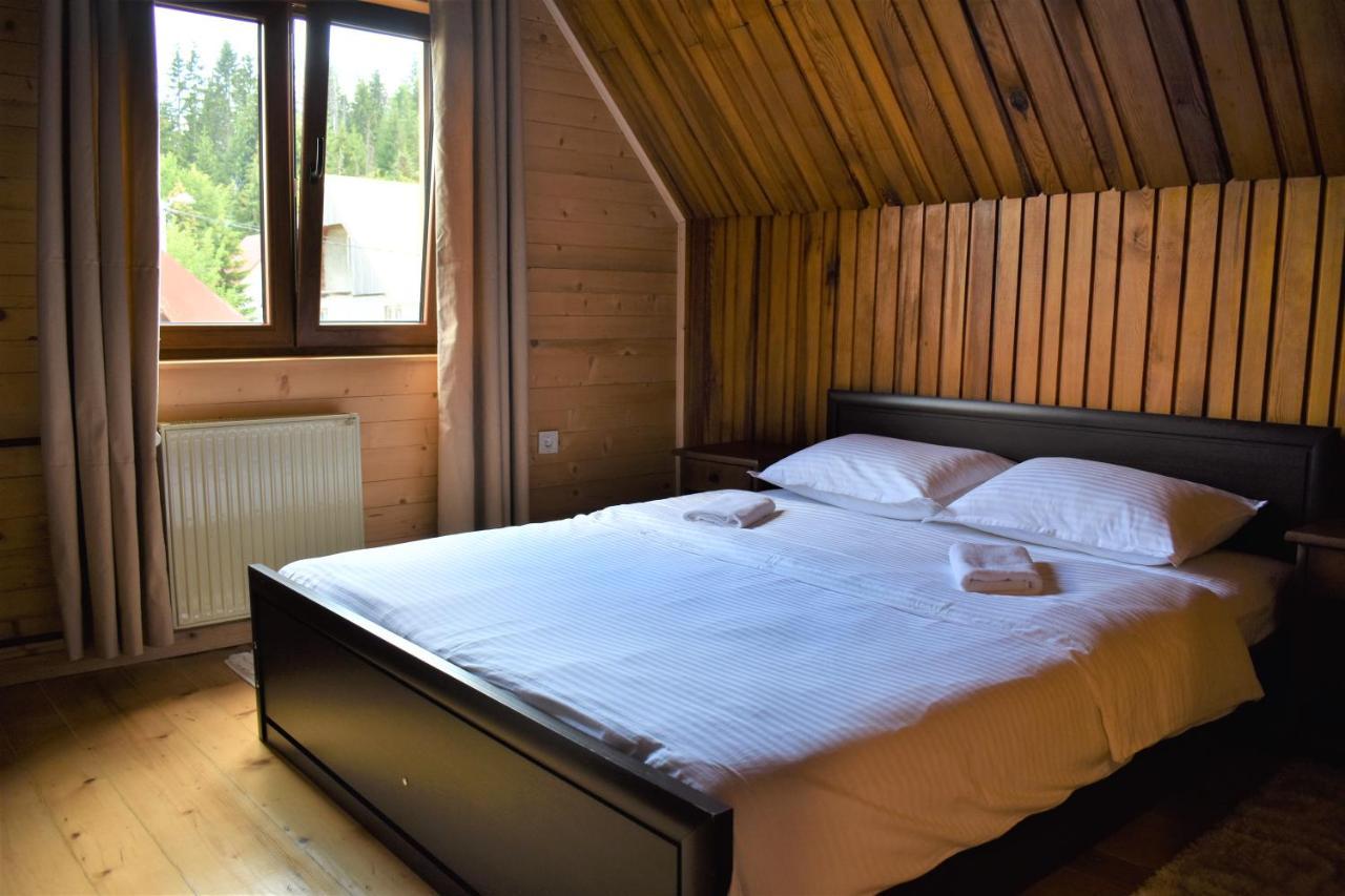 Srna Chalet Žabljak Exteriör bild