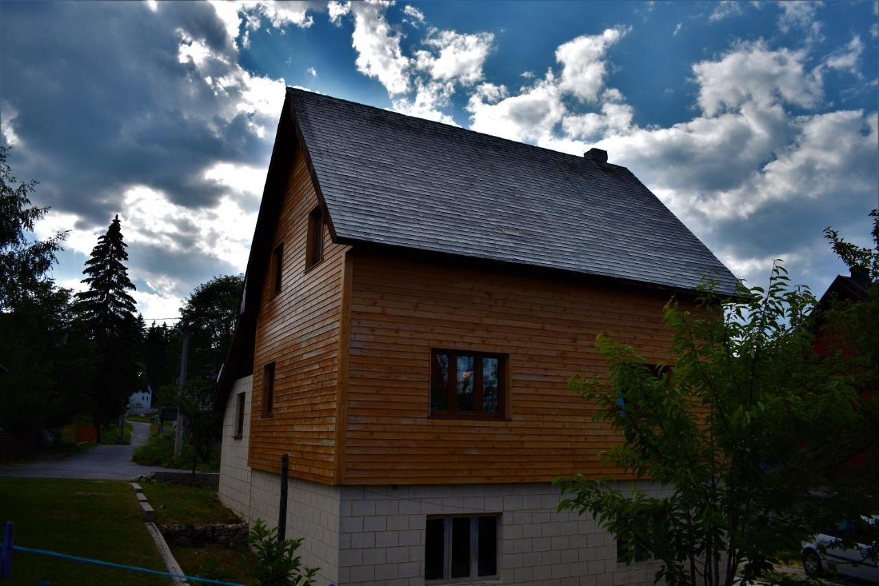 Srna Chalet Žabljak Exteriör bild